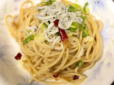 魚醤が香る!ささっとペペロンチーノ【三穀パスタ】